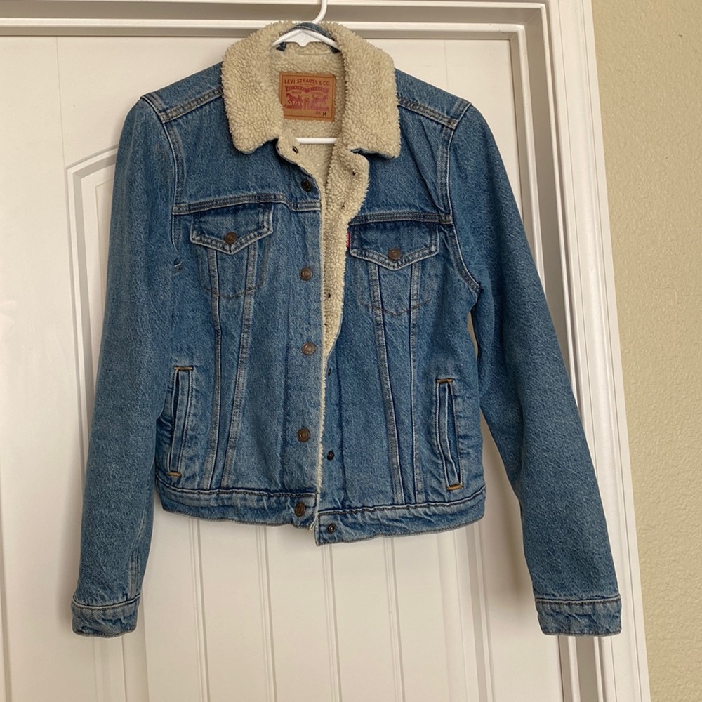 Women’s Levi Jacket